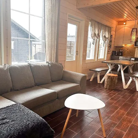 Willa Huvilla - 6+2 Henkiloelle, Himos Areenan Alue, 80m²