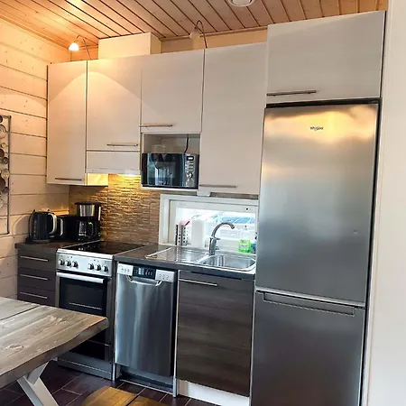 Huvilla - 6+2 Henkiloelle, Himos Areenan Alue, 80m² Willa Jämsä