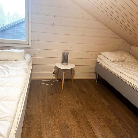 Huvilla - 6+2 Henkiloelle, Himos Areenan Alue, 80m² Villa Jämsä